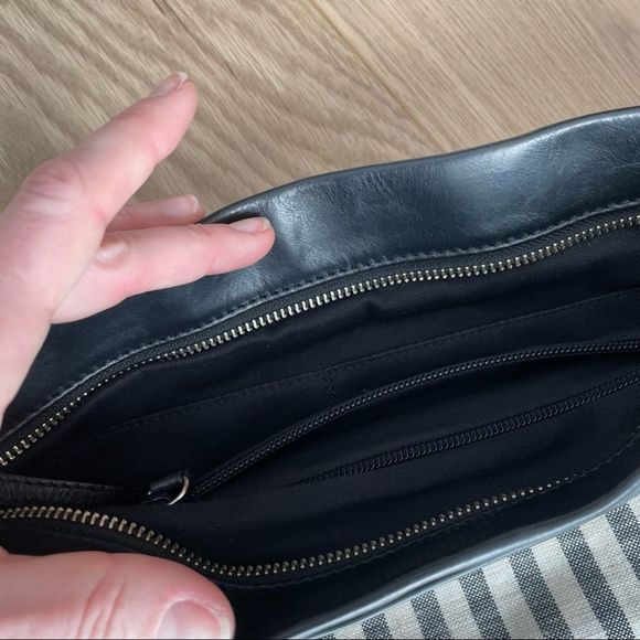 CLUB MONACO LINEN/LEATHER CLUTCH - Picture 8 of 12